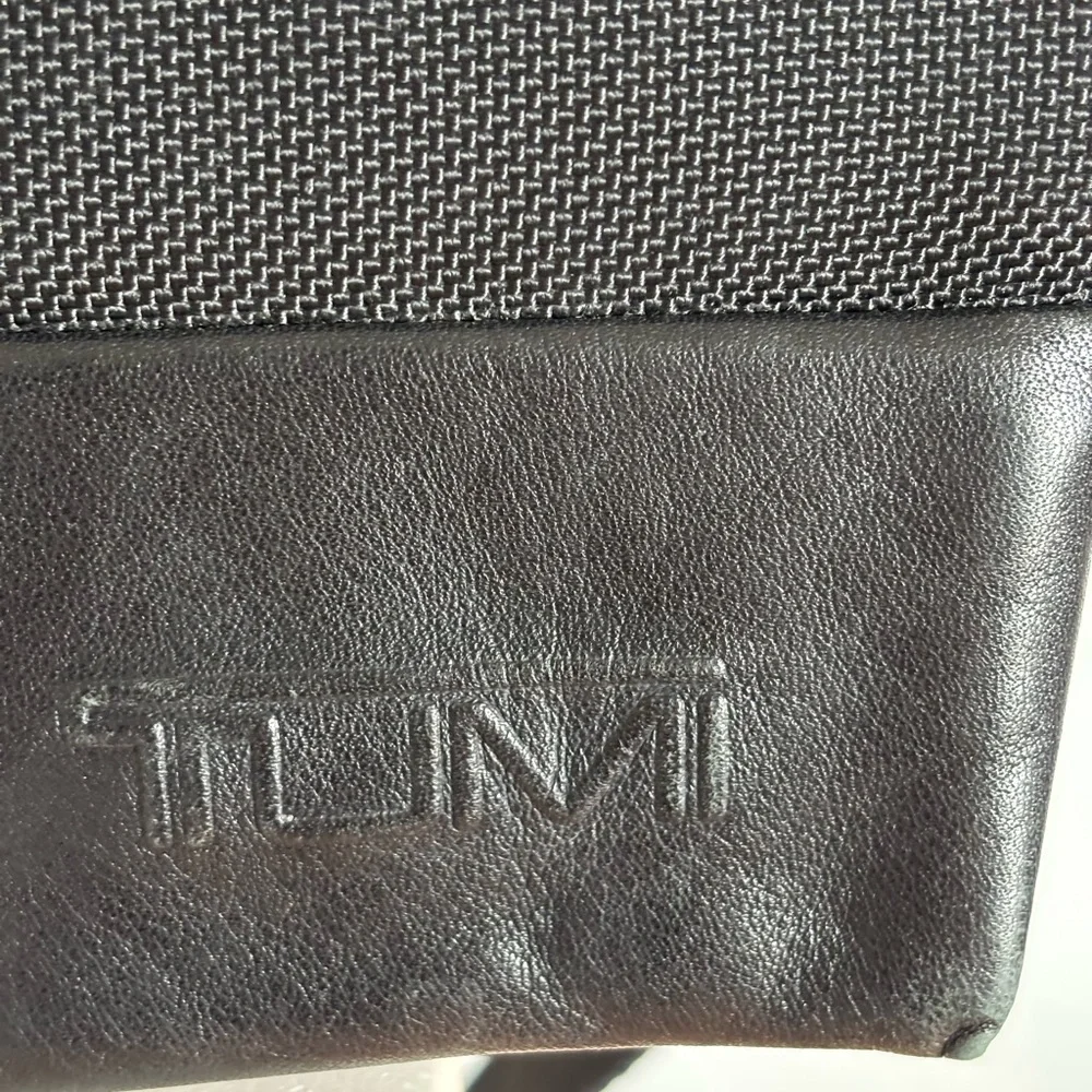 TUMI Messenger Leather Trim Flap Crossbody Laptop Shoulder Nylon 4367D3 Bag